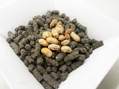 備長炭ドライフードになっとうのちから